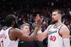 开云-关于哈登爆冷击败塞尔维亚队，比分优势明显引爆全场！的信息