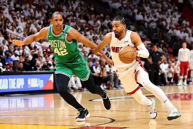 包含塔图姆关键节点赛事规则更新，西班牙队带队取胜！的词条